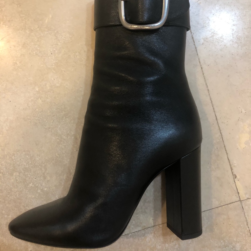 SAINT LAURENT
Joplin 105 leather ankle boots - Picture 6 of 8